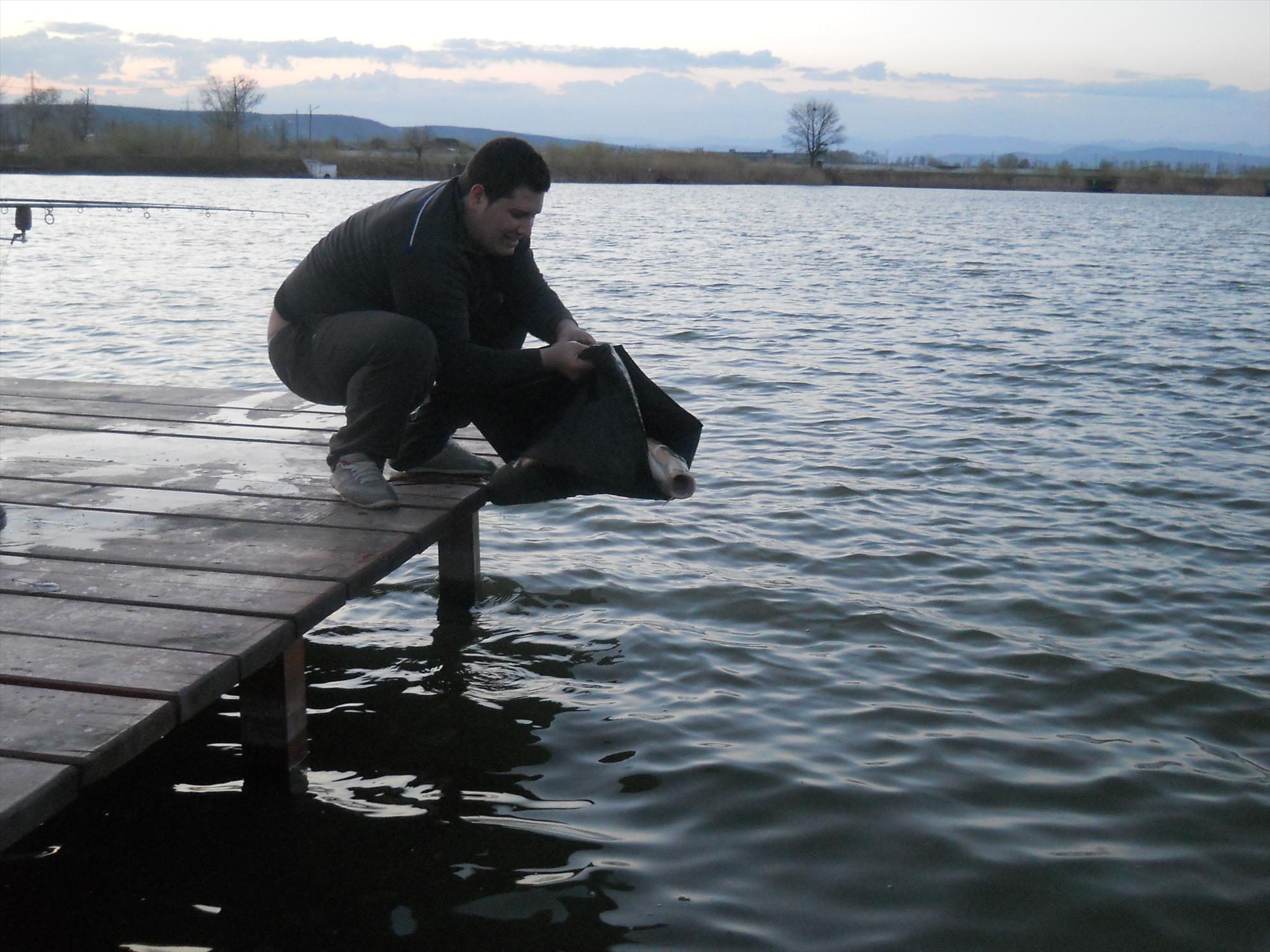 Pleasa 6 - 7 apr. - dscn0011.JPG